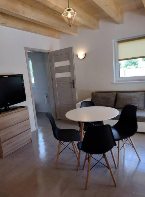 Apartamenty - Domek Bobrowe Zacisze 3 Janowice Wielkie Exterior foto